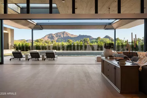 5909 E Sanna St, Paradise Valley, AZ 85253