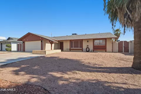 Exterior - 703 E Carmen St, Tempe, AZ 85283 photo 2 of 4