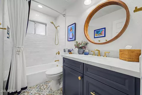 Bath - 1711 E Grandview St, Mesa, AZ 85203 photo 3 of 3