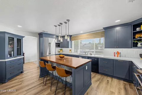 Kitchen - 1711 E Grandview St, Mesa, AZ 85203 photo 3 of 5