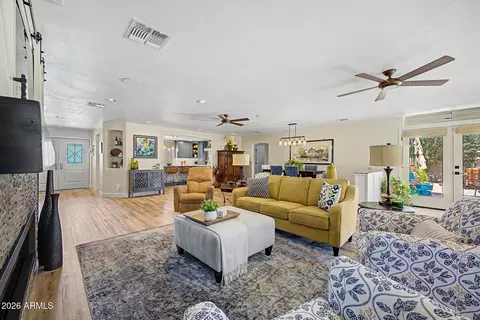 Living - 1711 E Grandview St, Mesa, AZ 85203 photo 6 of 6