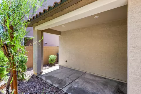 Exterior - 683 N Abalone Dr, Gilbert, AZ 85233 photo 5 of 9