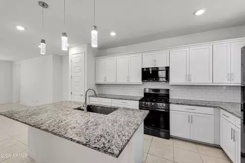 Kitchen - 683 N Abalone Dr, Gilbert, AZ 85233 photo 1 of 4