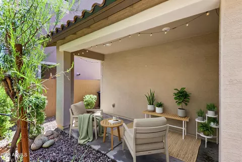 Exterior - 683 N Abalone Dr, Gilbert, AZ 85233 photo 7 of 9