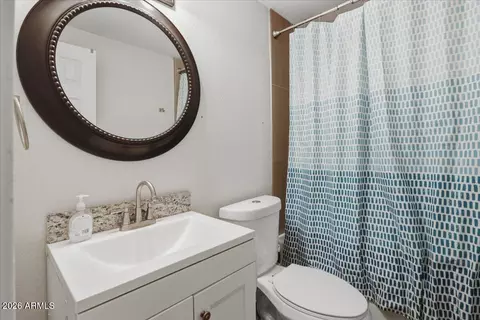 Bath - 1514 E Fillmore St, Phoenix, AZ 85006 photo 2 of 2