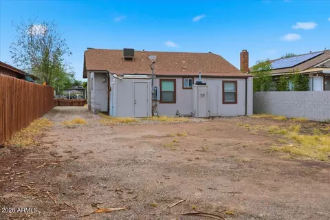 Exterior - 1514 E Fillmore St, Phoenix, AZ 85006 photo 6 of 8