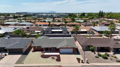 View/Area - 4733 E Florian Cir, Mesa, AZ 85206 photo 1 of 5