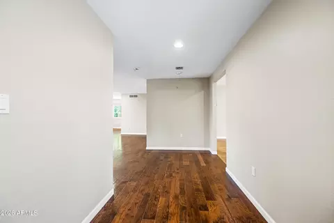 Entry Way - 324 W Willow Ave, Phoenix, AZ 85029 photo 1 of 3