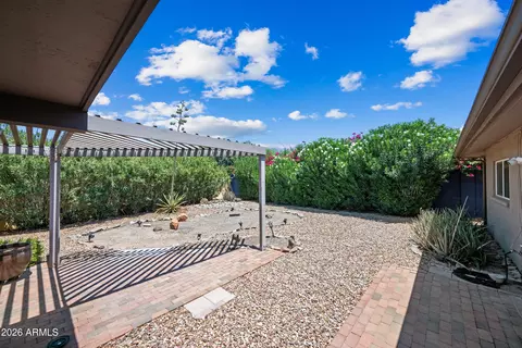 Exterior - 324 W Willow Ave, Phoenix, AZ 85029 photo 8 of 9