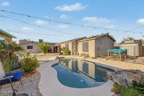 Exterior - 1001 E Belmont Ave, Phoenix, AZ 85020 photo 8 of 10