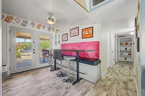 Entry Way - 1001 E Belmont Ave, Phoenix, AZ 85020 photo 1 of 3