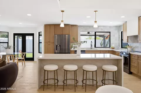 5109 E Paradise Ln, Scottsdale, AZ 85254