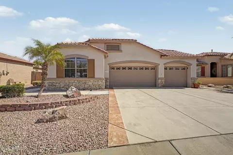 17697 W Sammy Way, Surprise, AZ 85374