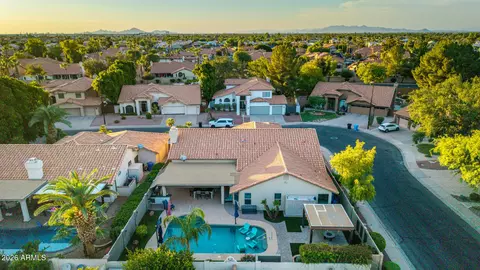 View/Area - 1149 W Iris Dr, Gilbert, AZ 85233 photo 6 of 13