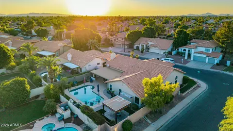 View/Area - 1149 W Iris Dr, Gilbert, AZ 85233 photo 5 of 13