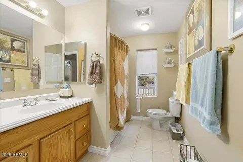 Bath - 17708 E Bluejay Dr, Mayer, AZ 86333 photo 2 of 2