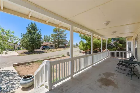 Exterior - 17708 E Bluejay Dr, Mayer, AZ 86333 photo 5 of 9