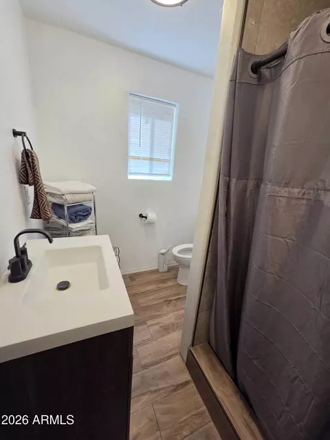 Bath - 1405 E 9th St, Douglas, AZ 85607 photo 3 of 8
