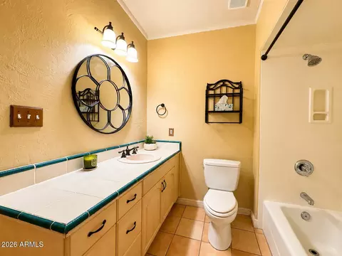 Bath - 7105 E Aspen Ave, Mesa, AZ 85208 photo 1 of 3