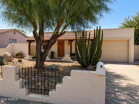 Exterior - 7105 E Aspen Ave, Mesa, AZ 85208 photo 2 of 12