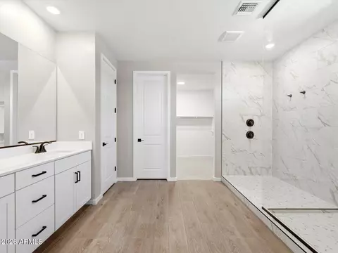 15824 W Honeysuckle Dr, Surprise, AZ 85387