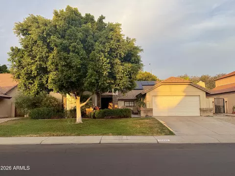 19225 N 67th Dr, Glendale, AZ 85308