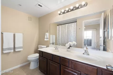 Bath - 1720 E Thunderbird Rd #3113, Phoenix, AZ 85022 photo 1 of 1