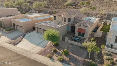 6022 W Robin Ln, Glendale, AZ 85310