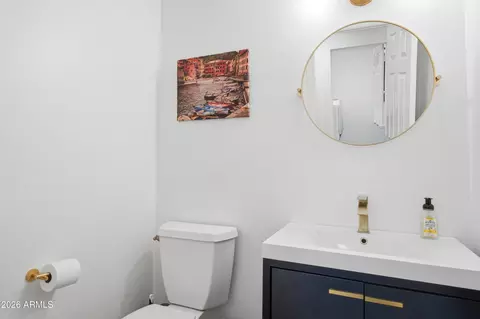 Bath - 15609 S 7th St, Phoenix, AZ 85048 photo 1 of 6