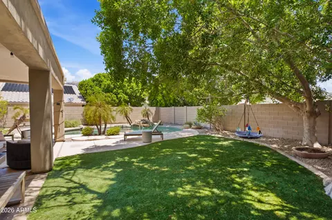Exterior - 15609 S 7th St, Phoenix, AZ 85048 photo 4 of 7
