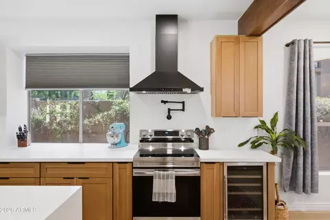 Kitchen - 15609 S 7th St, Phoenix, AZ 85048 photo 2 of 4