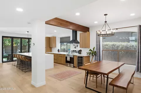 Dining - 15609 S 7th St, Phoenix, AZ 85048 photo 1 of 4