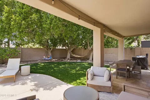 Exterior - 15609 S 7th St, Phoenix, AZ 85048 photo 5 of 7