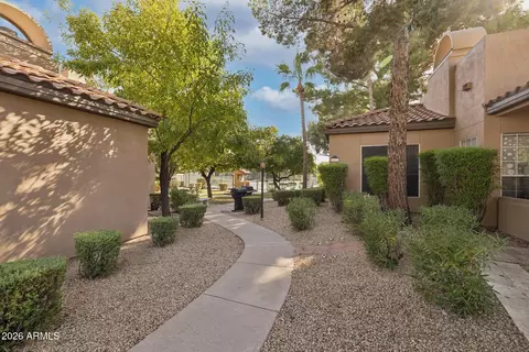 10101 N Arabian Trl #2074, Scottsdale, AZ 85258
