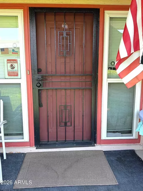 12846 N 113th Ave #1, Youngtown, AZ 85363