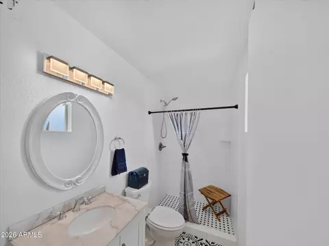 Bath - 2509 E Highland St, Mesa, AZ 85213 photo 4 of 5