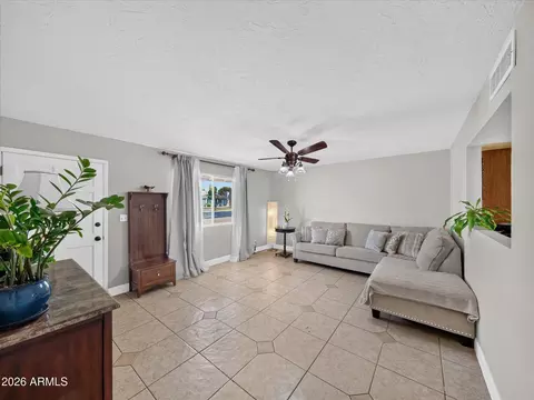 Living - 2509 E Highland St, Mesa, AZ 85213 photo 2 of 6