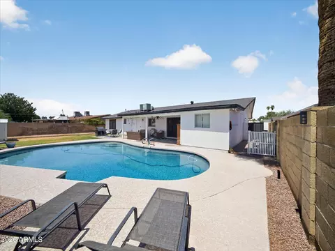 Exterior - 2509 E Highland St, Mesa, AZ 85213 photo 13 of 14