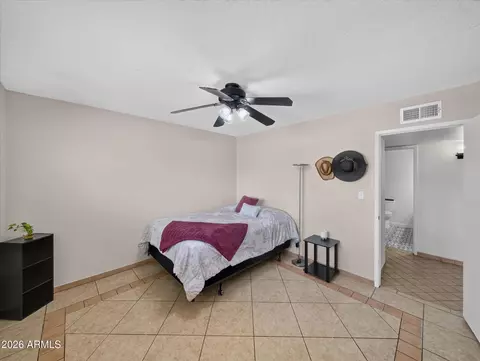 Bedroom - 2509 E Highland St, Mesa, AZ 85213 photo 5 of 6
