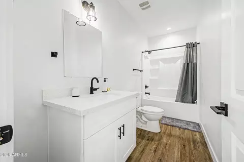 Bath - 3753 E Polk St, Phoenix, AZ 85008 photo 3 of 4