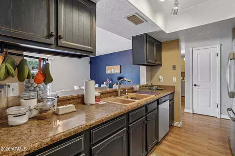 Kitchen - 7259 Edgewood Ave, Mesa, AZ 85208 photo 2 of 3