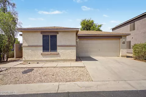 2282 E Meadow Chase Dr, San Tan Valley, AZ 85140