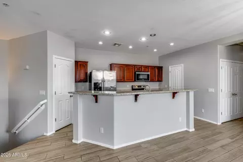 Entry Way - 2941 E Darrow St, Phoenix, AZ 85042 photo 4 of 8