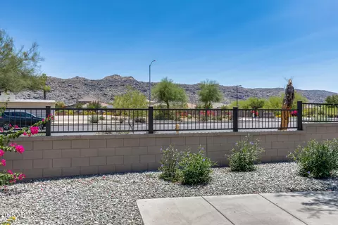Exterior - 2941 E Darrow St, Phoenix, AZ 85042 photo 4 of 11