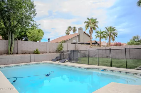 Exterior - 3606 E Verdin Rd, Phoenix, AZ 85044 photo 2 of 10