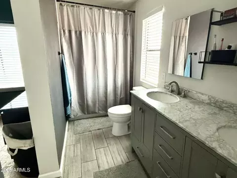 Bath - 3606 E Verdin Rd, Phoenix, AZ 85044 photo 2 of 5