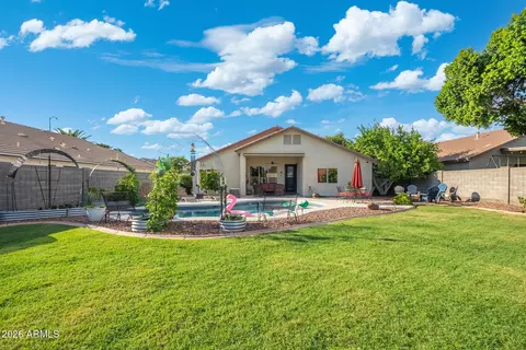 Exterior - 5515 E Garnet Cir, Mesa, AZ 85206 photo 5 of 19