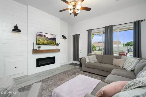 Living - 5515 E Garnet Cir, Mesa, AZ 85206 photo 3 of 3