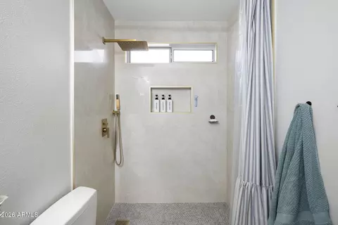 Bath - 5515 E Garnet Cir, Mesa, AZ 85206 photo 7 of 7