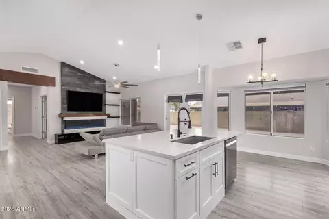 Kitchen - 4537 E Towne Ln, Gilbert, AZ 85234 photo 1 of 2